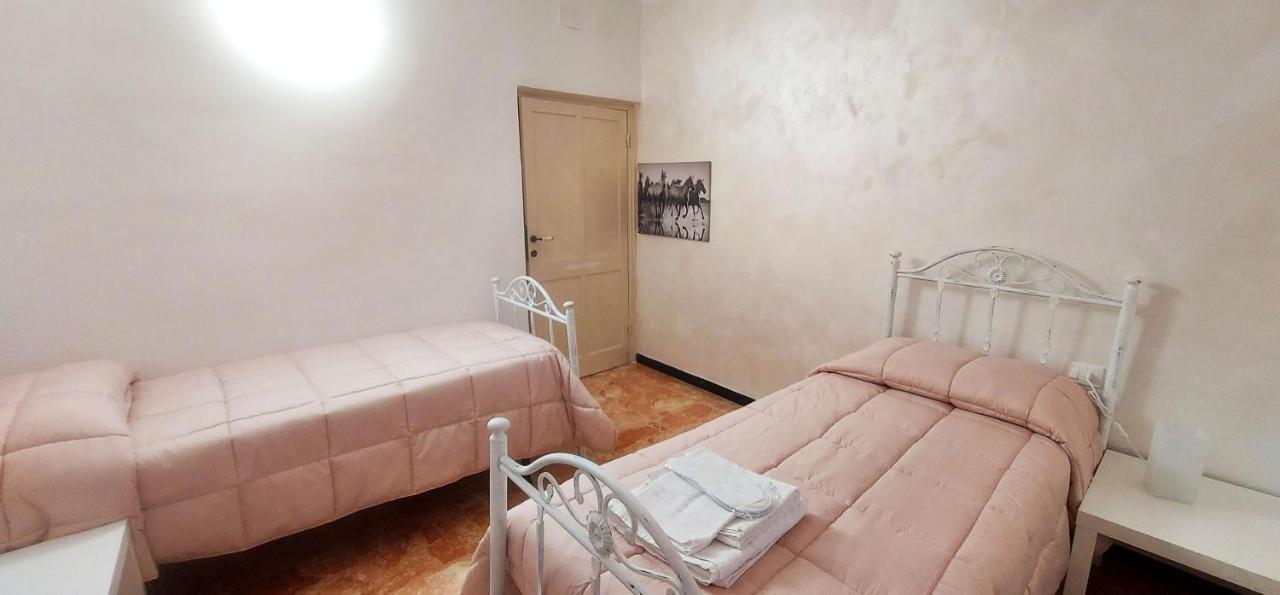 Le Case Di Elisa 4 Genova Kültér fotó